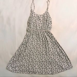 H&M Cute Casual Cream Butterfly Mini Dress sz 4